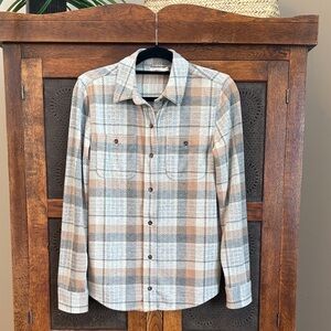 Women’s Faherty Plaid Button-Down Shirt - Brown and Gray